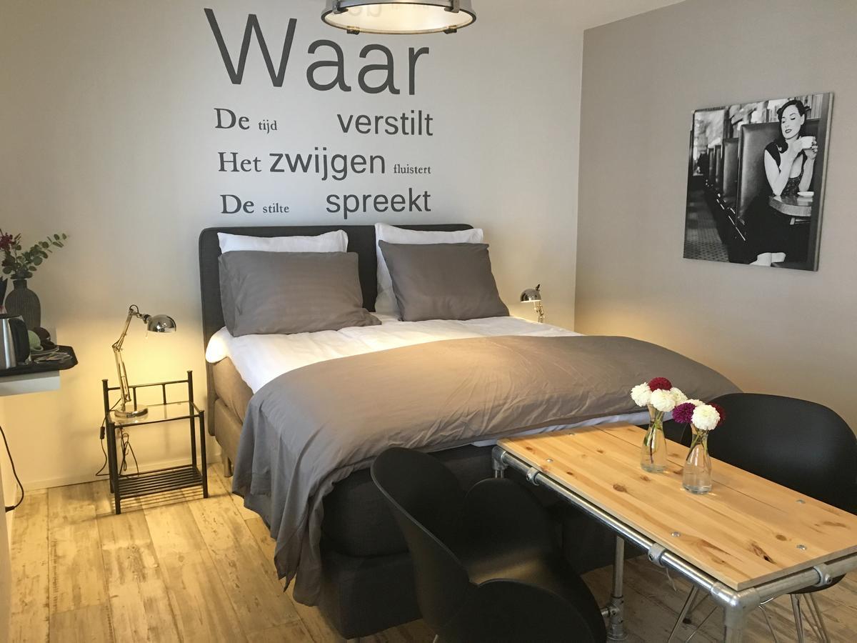 B & B Zundert Extérieur photo